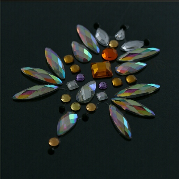 Face Jewels 💎✨ - Picture 5 of 6